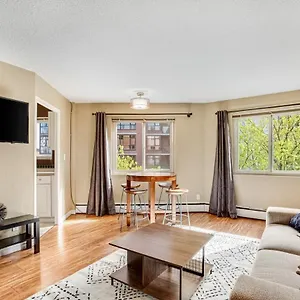 Apartment Respite, Seattle