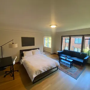Apartment Furnished - Climate Pledge Arena Next Door, Seattle